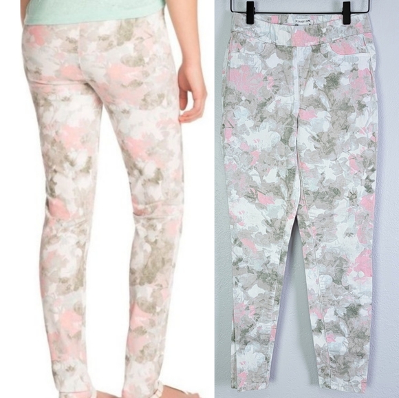 Aeropostale Denim - Aeropostale Bethany Mota Floral Jegging Size Small